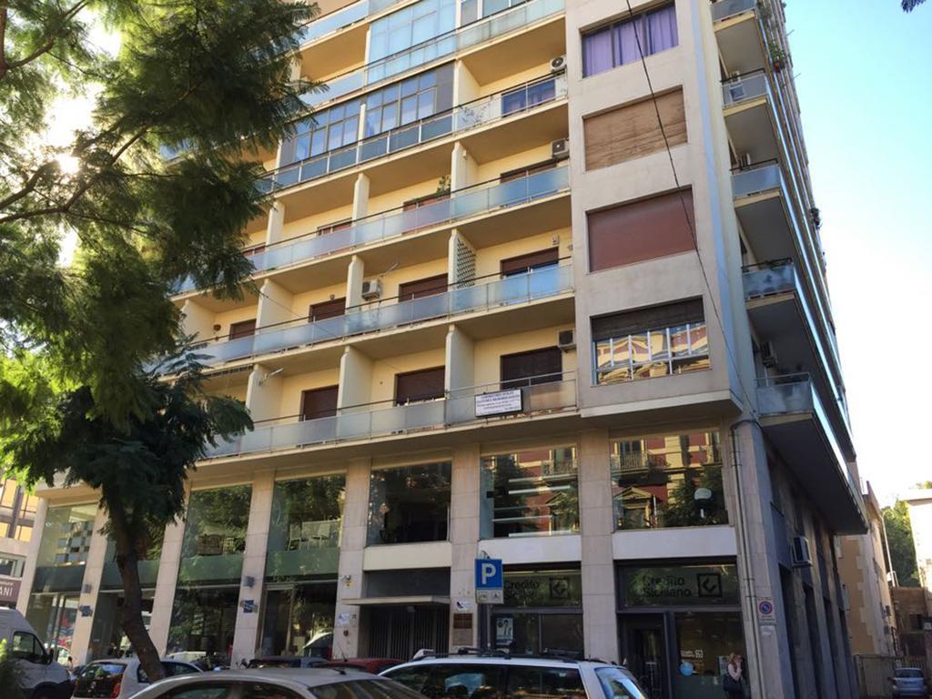 Eh13 Luxury Accommodation Catania Luaran gambar